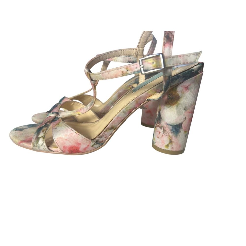 Betsey Johnson Luisa Floral Print Block Heel Strappy Fabric Sandals 7.5B - Picture 4 of 8